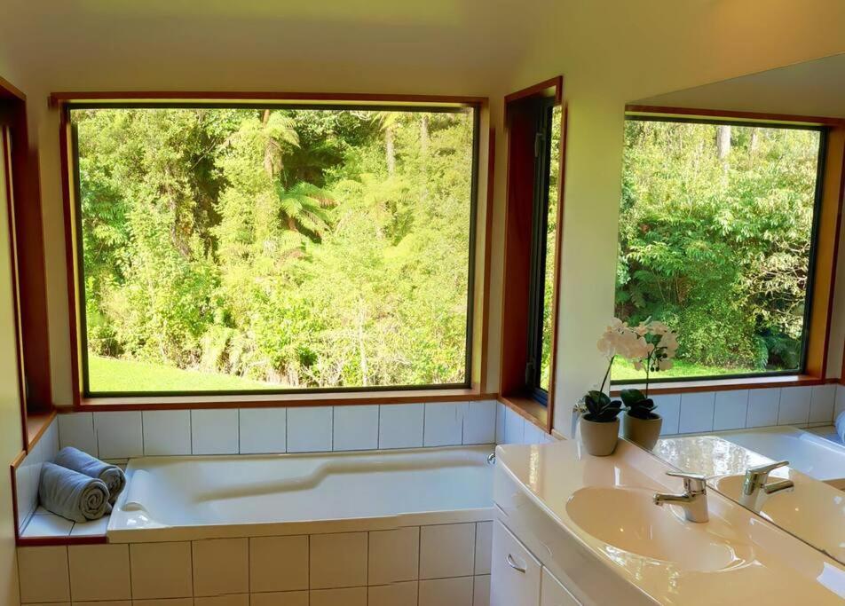 Villa The Ferns Hideaway Franz Josef Exterior foto